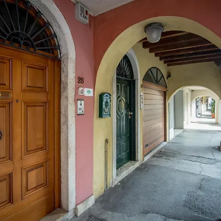 Portico Rosso Panzió