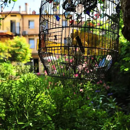 ベッド・アンド・ブレックファスト Portico Rosso